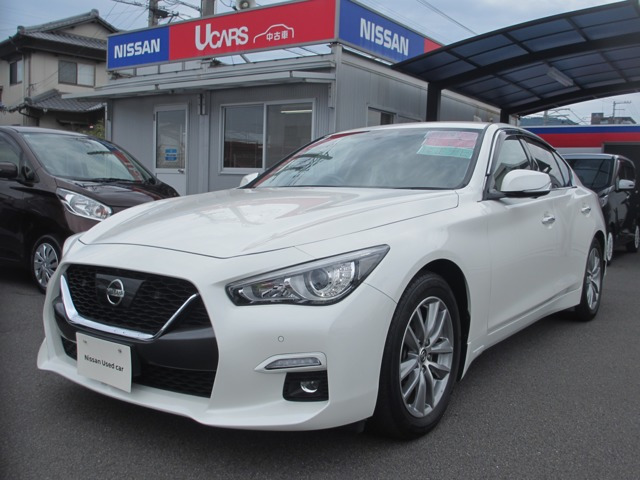 スカイライン 3.0 GT 
