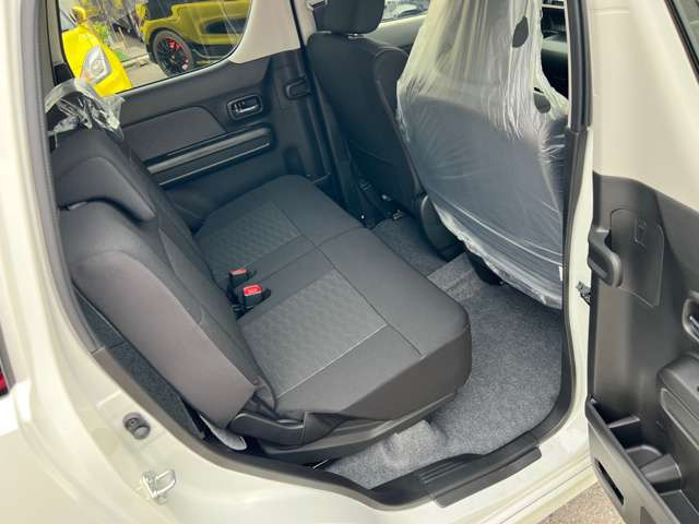 スズキ ワゴンRカスタムZ ハイブリッド(HYBRID) ZX