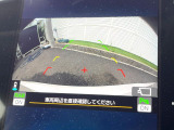 【フロント&サイド&バックカメラ】ドライバーから見にくい死角部分を映像で確認できるカメラを各所に装着。見通しがきかない場所や住宅密集地などを運転することが多い人におすすめの安心装備です。