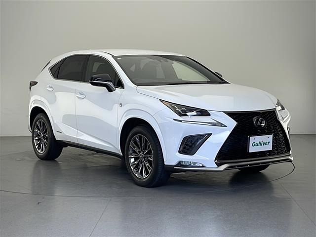 NX 300h クール&ブライト 4WD 修復歴無し