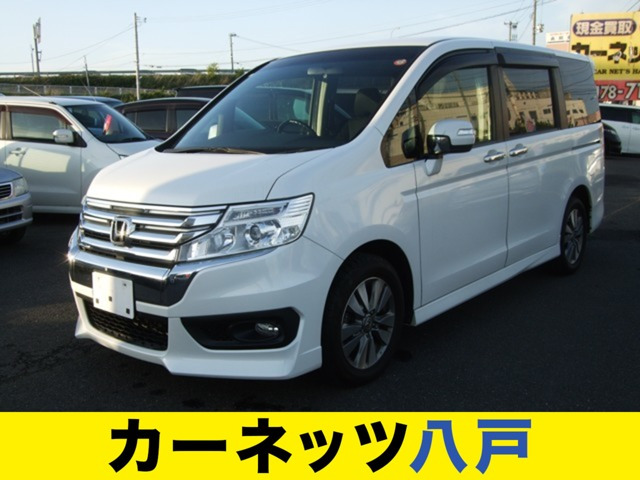 ステップワゴン 2.0 スパーダ Z インターナビ セレクション 4WD 