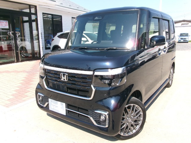 N-BOXカスタム ターボ 4WD 