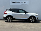 ◆サイド/流麗なプロポーションはVOLVO車の真骨頂。「美しいものと共にありたい」というオーナーの願いを満たします