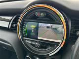 気になる車はすぐにお問い合わせください!画面右側の0066から始まる無料ダイヤルからお問い合わせ下さい!専門スタッフがお車のご質問にお答えいたします!