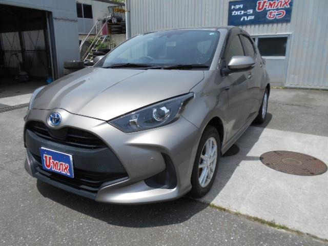 ヤリス 1.5 ハイブリッド X E-Four 4WD 