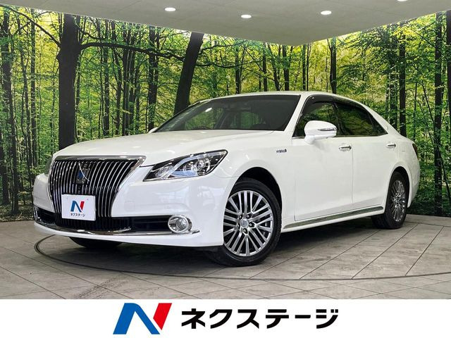 クラウンマジェスタ 2.5 Four 4WD 