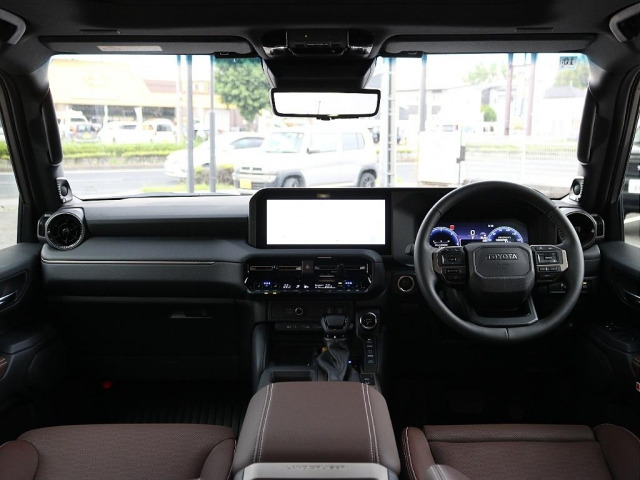 トヨタ ランドクルーザー250 2.8 ZX ディーゼル 4WD の中古車
