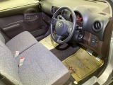 フィット性も良く、楽な運転姿勢を保てます。