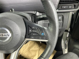 【 プロパイロット 】高速道路 同一車線運転技術「プロパイロット」は、ドライバーに代わってアクセル、ブレーキ、ステアリングをクルマ側で自動制御。