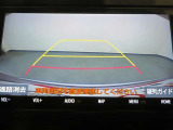 狭い駐車場や立体駐車場などもリアルに映るバックガイドモニター付でラクラク駐車♪