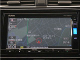 CR-V専用インターナビ(VRU-225CVi)&バックカメラが装備されているので、普段の使い勝手もロングドライブも快適です。