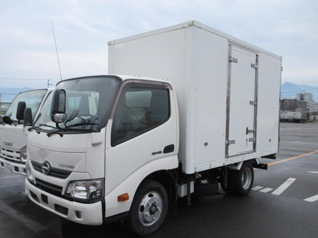 デュトロ 保冷車 