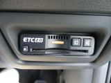 純正ETC2.0がビルトイン装着されています