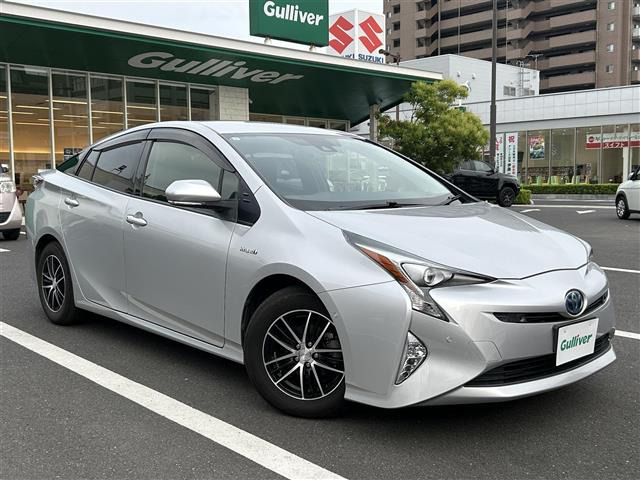 プリウス 1.8 S セーフティ プラス 修復歴無し