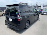セレナ 2.0 ハイウェイスター V 
