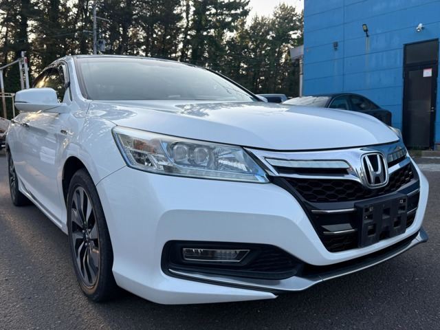 アコードハイブリッド 2.0 LX 