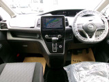 セレナ 2.0 ハイウェイスター V 4WD 