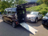 N-BOXカスタム L スロープ 4WD 
