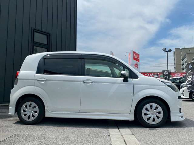 トヨタ スペイド 1.5 Y の中古車詳細 (70,000km, ホワイトパール