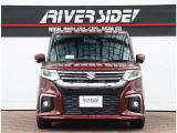 【車屋】として、長く車業界に従事した経験豊富なスタッフが多数在籍しております。