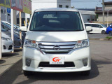 セレナ 2.0 ハイウェイスター Vセレクション 4WD 