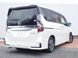 セレナ 1.2 e-POWER ハイウェイスター V 