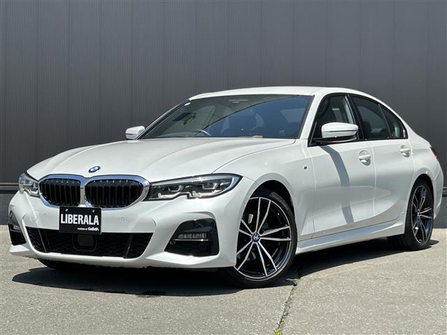 3シリーズセダン 320d Mスポーツ 4WD 本革シート