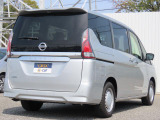 セレナ 2.0 XV 4WD ナビ・BT・衝突軽減装置・両側PSD