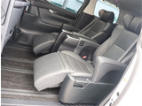 【車屋】として、長く車業界に従事した経験豊富なスタッフが在籍しております。