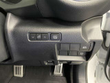 U-Carだけでなく、トヨタ車の新車販売、自動車整備、お車の買取、自動車用品販売、保険代理店業務、携帯電話等電話通信業務(KDDI、au)、JAF、各種カード発行及びお取り扱いをしております。