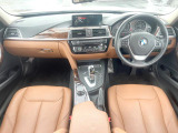 3シリーズセダン 320d ラグジュアリー 