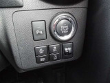 各種スイッチ。安全装備も充実しております。