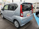 静岡ダイハツの直営店舗同士であれば、お住まいから最寄りの店舗にお車を取り寄せてご商談いただくことも可能です。