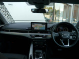 Audiのインテリアはエクステリア同様、優れたデザイン性とクオリティ、そして機能性を兼ね備えております。