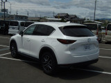 令和2年式のCX-5XD-Lのディーゼル車入庫!!純正メモリーナビ!!リアカメラ!!レザー電動シートヒーター!!ステアリングヒーター!!電動リアゲート!!ETC!!障害物センサー!!スタッドレスセット