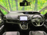 セレナ 1.2 e-POWER ハイウェイスター V 