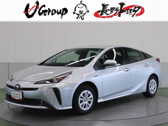 プリウス 1.8 S E-Four 4WD 