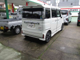 当社には、車検・点検センター本社サービス工場があります。場所は旧8号線コメダ珈琲鯖江店近くにあります。