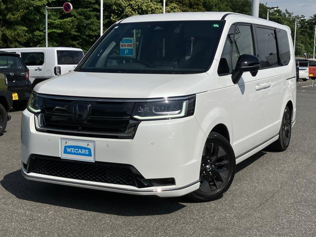 ステップワゴン 2.0 e:HEV スパーダ 