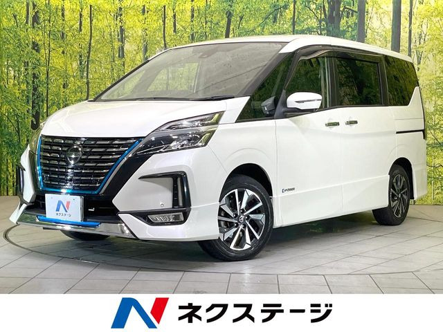 セレナ 1.2 e-POWER ハイウェイスター V 