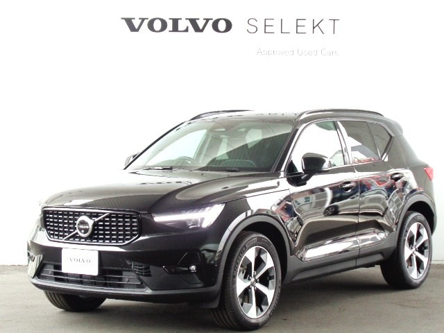 XC40 ウルトラ B4 AWD ダークエディション 4WD 