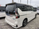 セレナ 1.2 e-POWER ハイウェイスター V 