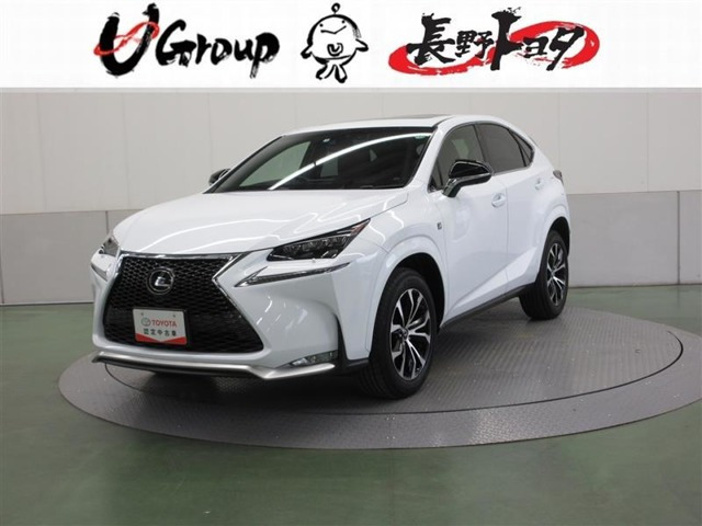 NX 200t Fスポーツ 4WD 