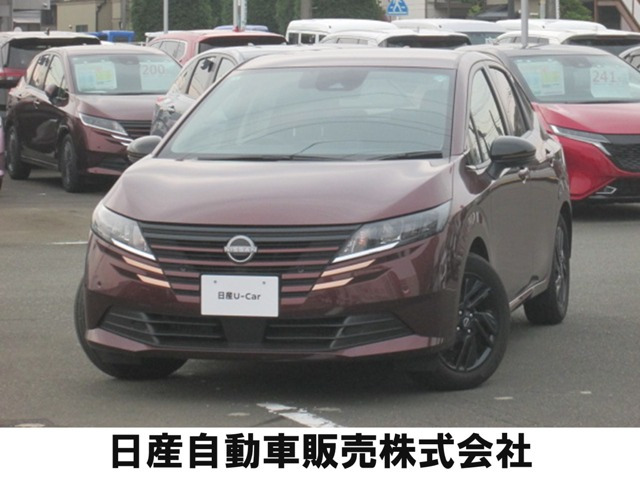 ノート 1.2 X FOUR 90周年記念車 4WD 