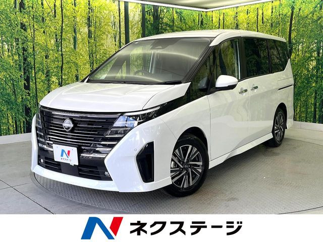 セレナ 1.4 e-POWER ハイウェイスター V 