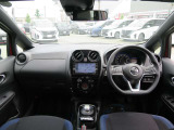 ノート 1.2 e-POWER X ブラックアロー 