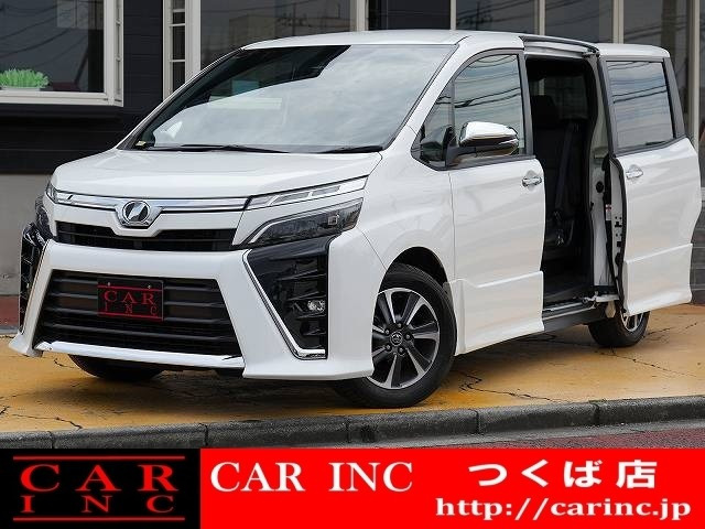ヴォクシー 2.0 ZS 煌 アルパインナビ フリップダウンモニター