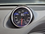 GT - スポーツステアリングホイール、アルカンターラ