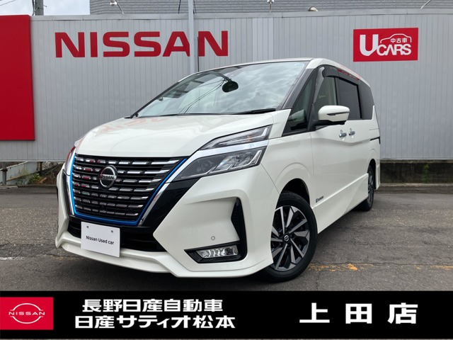 セレナ 1.2 e-POWER ハイウェイスター V 