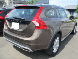 V60クロスカントリー D4 SE ディーゼル 